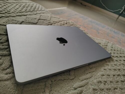 MacBook air m4 16gb with 512gb