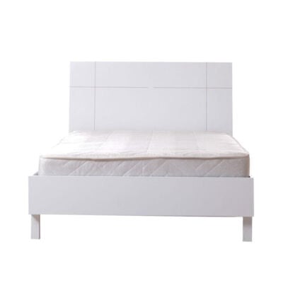 king size bed with mattress