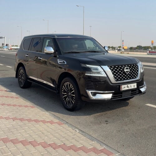 نيسان بلاتينيوم 
