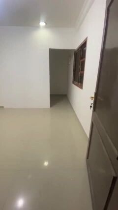 للايجار استديو الصخامة ممتاز