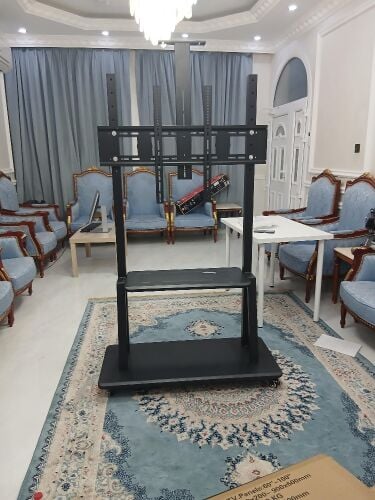 Big tv trolley stand 
can used unt