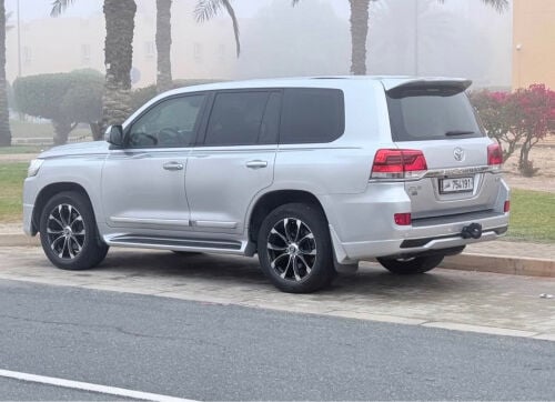 2016 Land Cruiser Gxr