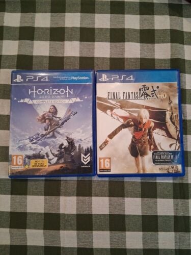 ps4 CD  horizon and final fantasy
