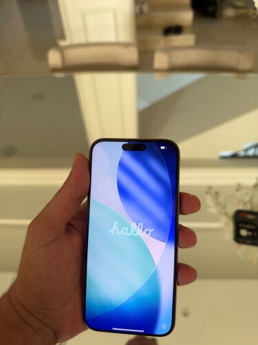 ايفون ١٦ بروماكس 