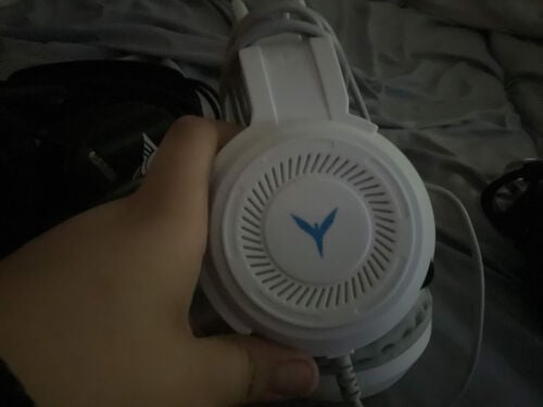 3 HEADSETS FOR SALE 