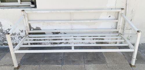 outdoor steel chairs with tables