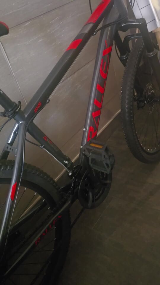 Grey Adult Bike with new Helmet too