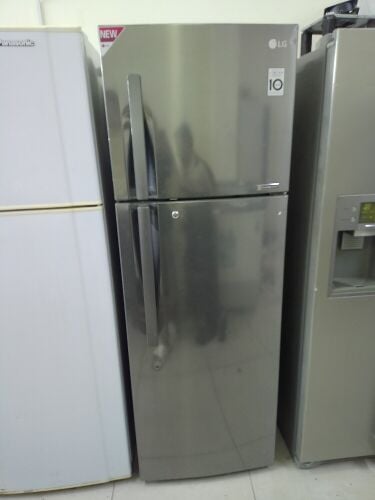 LG fridge For sale