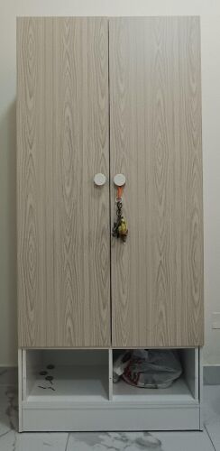 2 door wardrobe like new