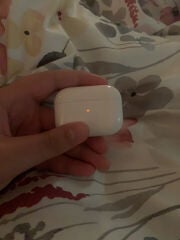 AirPods Pro max in box