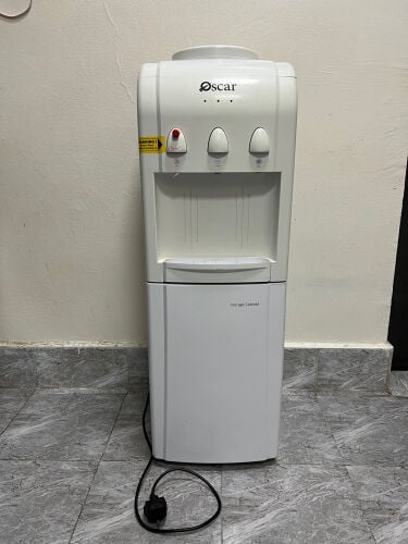 Oscar water dispenser 