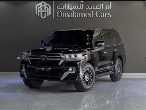  الشركة : تويوتا  الفئه : في اكس 