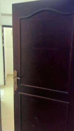 مكتب للإيجار في بن محمود