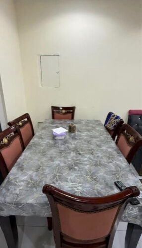 طاولة سفرة ٦ كراسي 