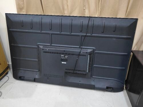 Geepas 65 Inch tv not working
