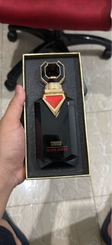 french avenue amber empire perfume