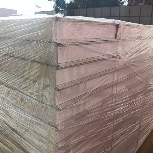 New 5 cm insulated sandwich panels