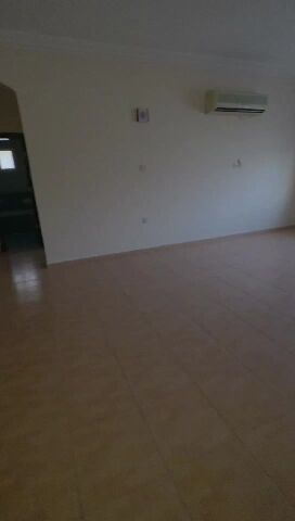 Flats for rent in bin omran