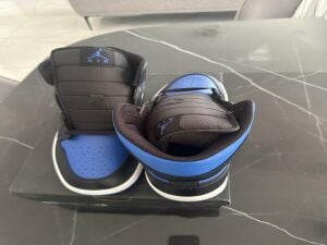 AIR JORDAN 1 MID size 11
