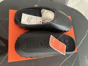 Nike Air Mind 001 size 13