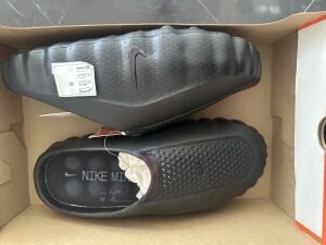 Nike air Mind 001 size 9