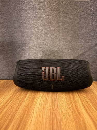 JBL Charge 5 Bluetooth Speaker 