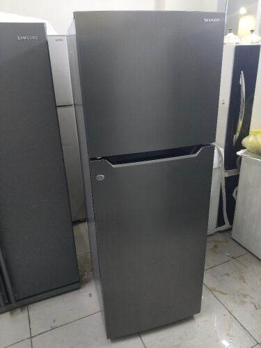 sharp refrigerator like new