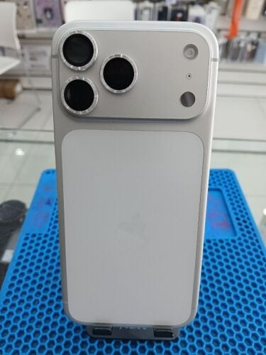 iPhone 17 Pro Max Sim
