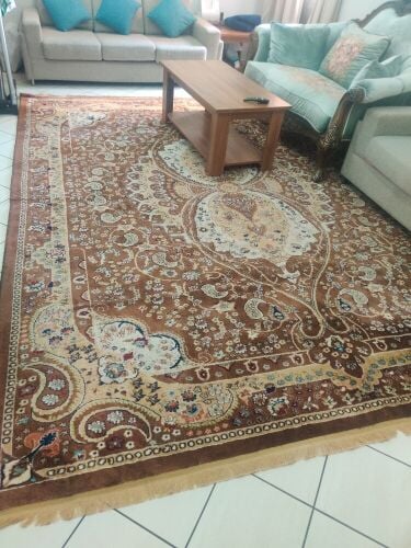 Large Turkish Carpet 3 X 4 Metres-