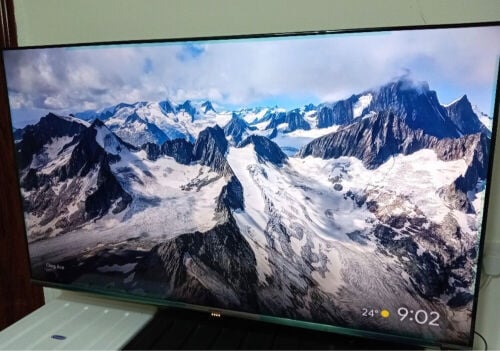 SKYWORTH 55 INCHES SMART TV