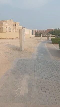 للبيع أرض مميزة في الوسيل الاجارة