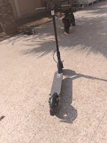 سكوتر كهربائي