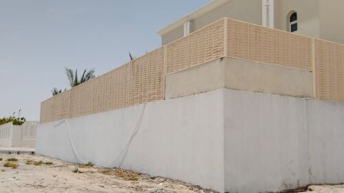 أعمال الحديد والأسوار الخ.
