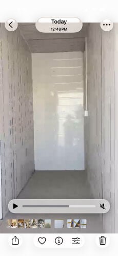 للبيع
