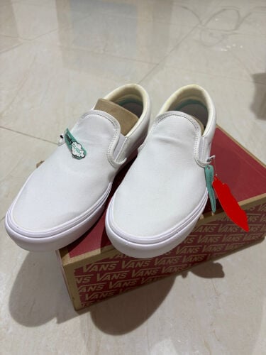 Vans “Slip On”