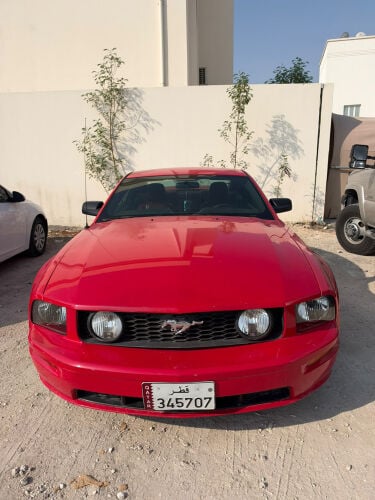 FORD MUSTANG GT