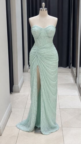 Women’s dress for sale