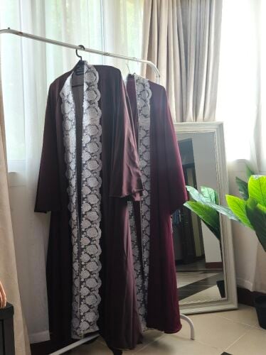 umbrella lace abayas