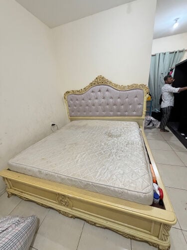 king bed for sale 