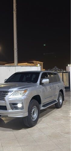 لكسز ال اكس570