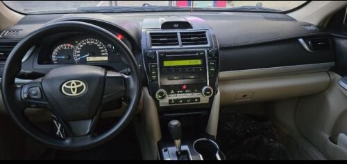 TOYOTA CAMRY