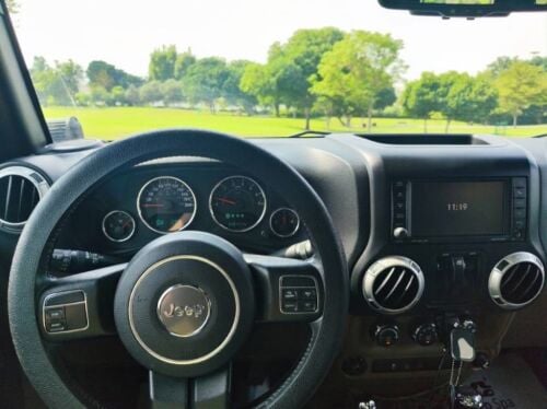 Jeep Wrangler Sahara - 2015