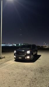 GMC Yukon SLE 2018 V8