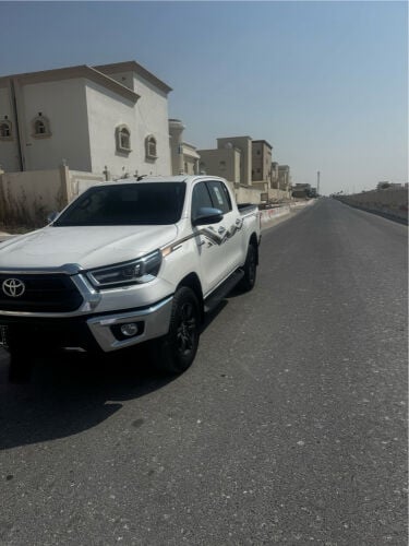 Toyota  hilux